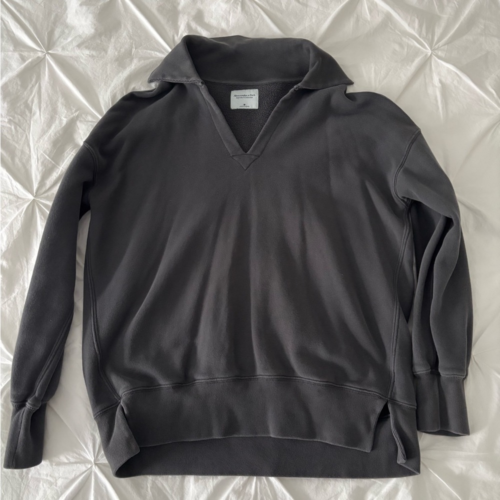 ABERCROMBIE Gray Sweatshirt